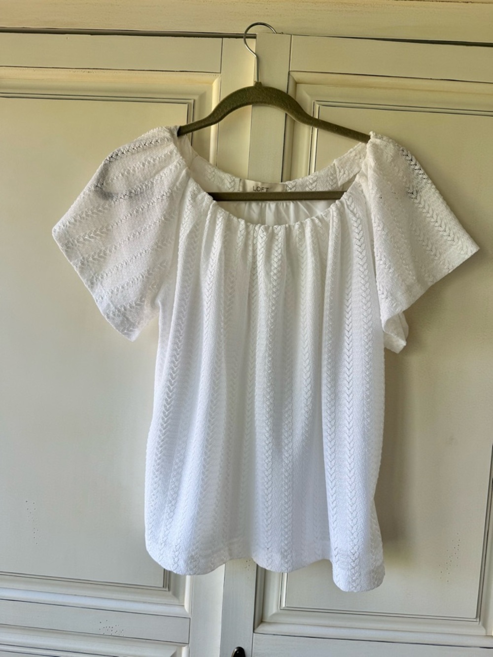 LOFT White Short-Sleeve Textured Peasant Blouse